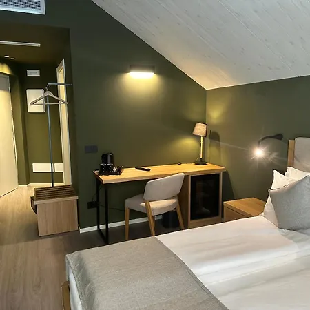 Terra Boutique Tirano