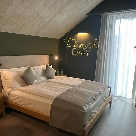 Terra Boutique * Tirano